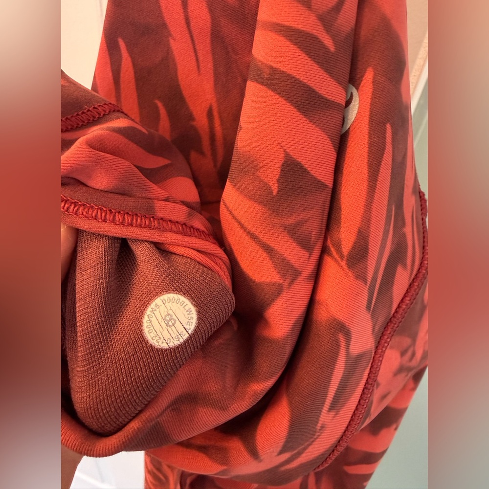 Red Patterned High-Waist Performance Leggings - image 5